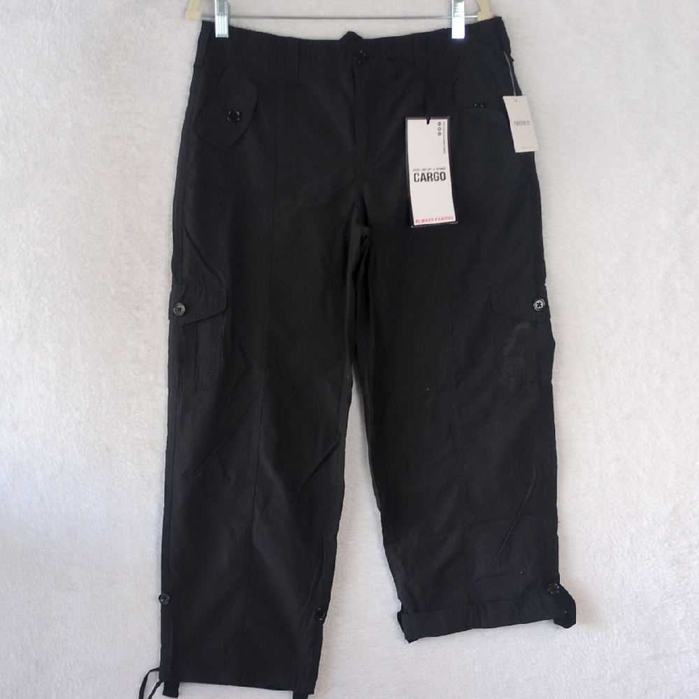 Almost Famous Junior's Lightweight‎ Black Ankle Jogger Pants Size 7